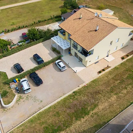 Apartments Ena & Leona Baska  Exterior photo