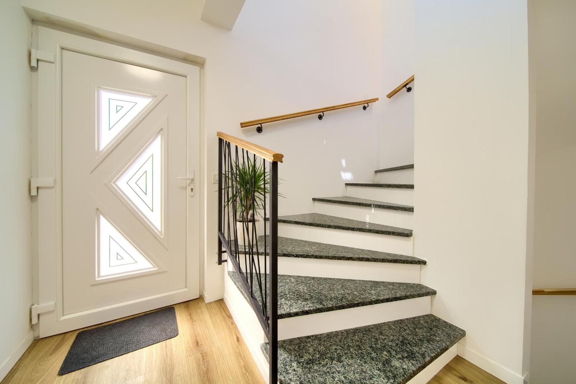 Ena & Leona Apartament Baška